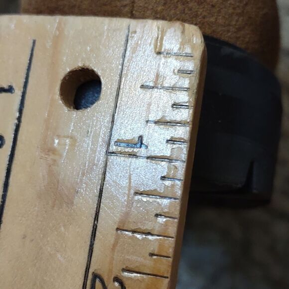 New Marc Fisher Women's Size 9M Hiking Boot Gorpcore Lace up Tan Suede Lace up - Picture 9 of 9